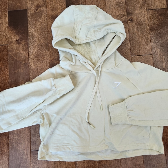 Gymshark cropped hoodie - Picture 2 of 2
